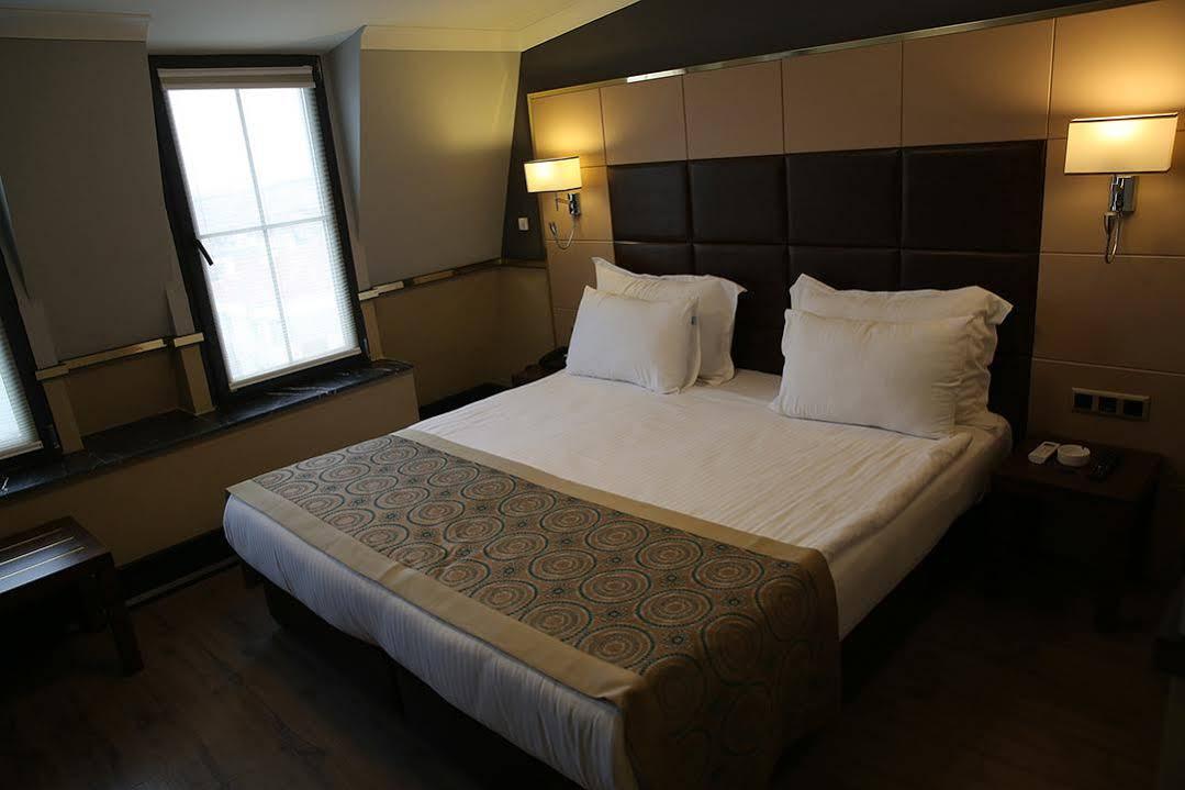 Mara Palace Hotel Фетие Екстериор снимка